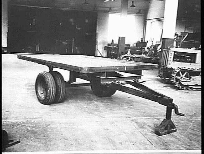 FARM TRAILER: SEPT 1940