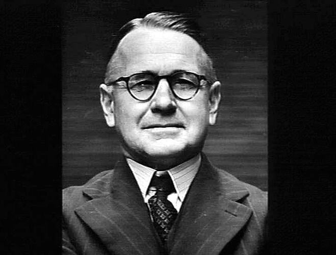 NEW EXECUTIVE APPOINTMENTS: REVIEW, MARCH 1948: RUPERT J. ROWE, PREVIOUSLY HEAD OFFICE ACCOUNTANT, APPOINTED A DIRECTOR OF THE SUNSHINE EMPLOYEES' TRUST LTD. AND CHIEF ACCOUNTANT.