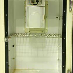 Refrigerator - Crosley, Shelvador, Cream
