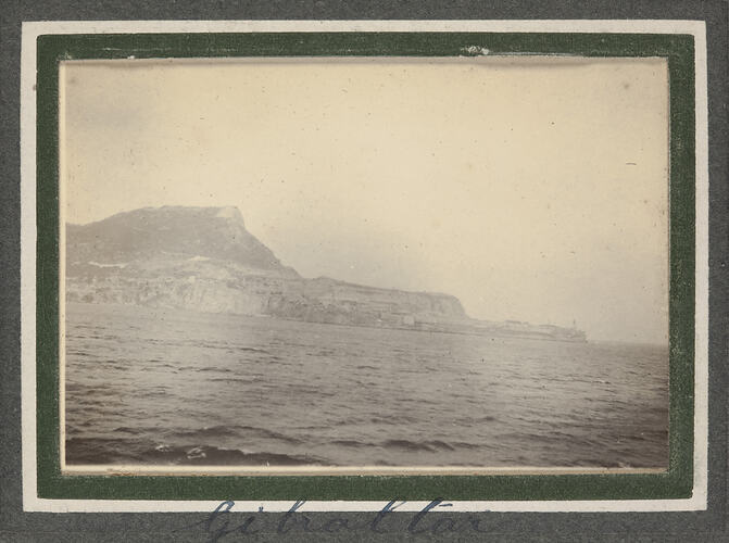 Album - Photographs