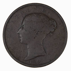 Coin - Halfpenny, Queen Victoria, Great Britain, 1847 (Obverse)