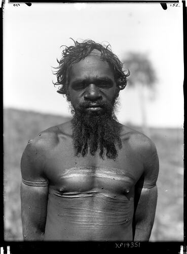 Kaytetye man, Barrow Creek, Central Australia, June-July 1901.