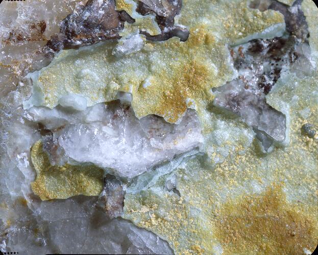 Plumbogummite. [M 47619]