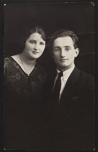 Leo & Dot Lawrey, Kinglake, circa 1930