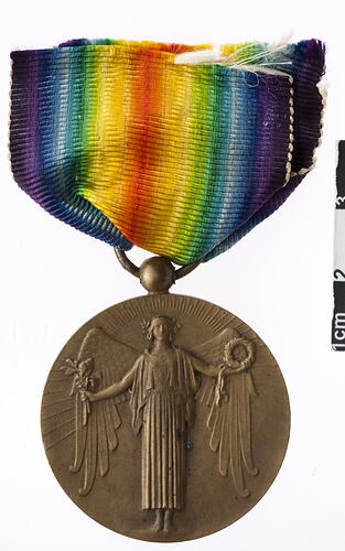 Medal - Victory Medal 1914-1918, Portugal, 1918 - Obverse