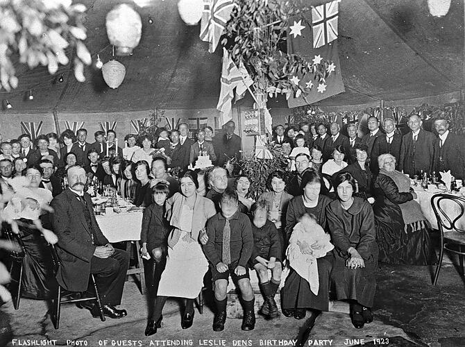 FLASHLIGHT PHOTO OF GUESTS ATTENDING LESLIE DENS BIRTHDAY PARTY, JUNE 1923.