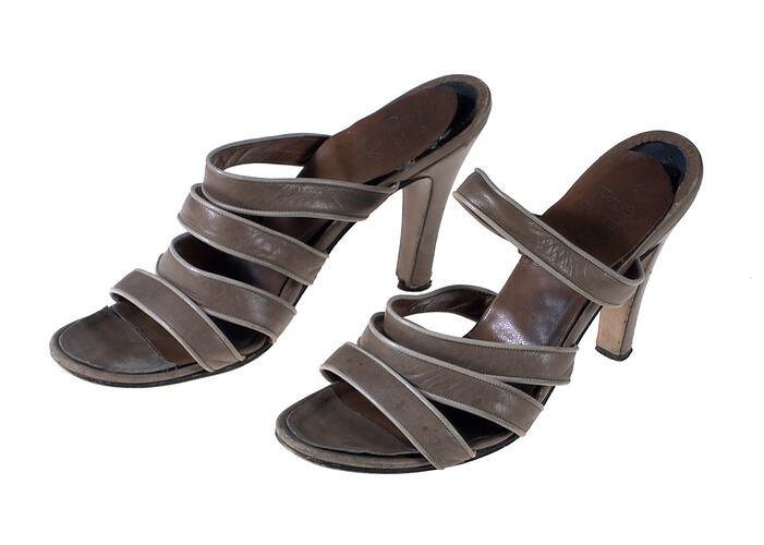 Pair of Sandals - Taupe, stiletto