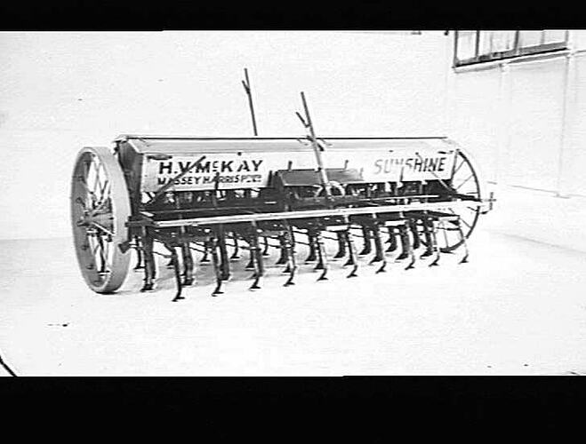 20 X 41 SUNLEA WITH FORECARRIAGE. NOV 1946