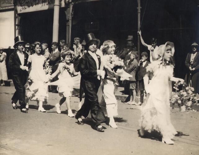 Photograph - Street Parade, Ballarat, 1935