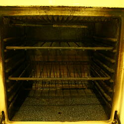 Stove - Metters KFB, Oban, Cream