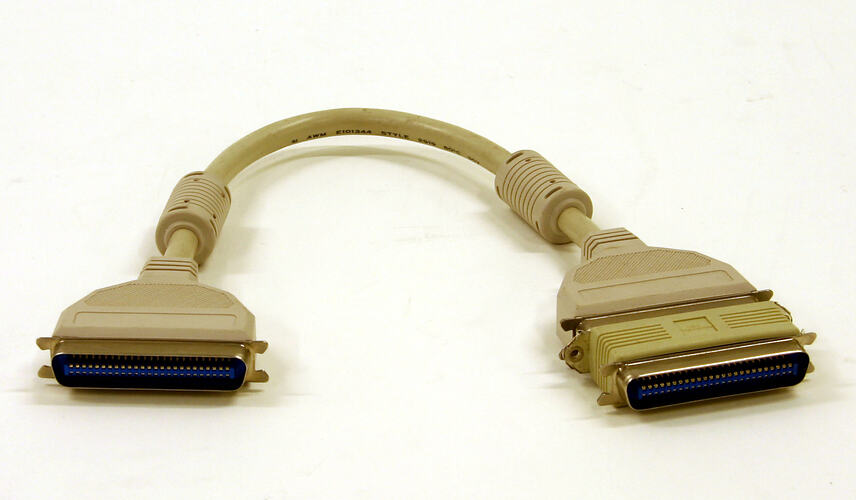 SCSI Cable - Apple