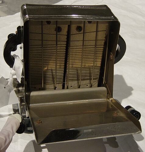 Electric Toaster - Sunshine Electrix, 1947-1948
