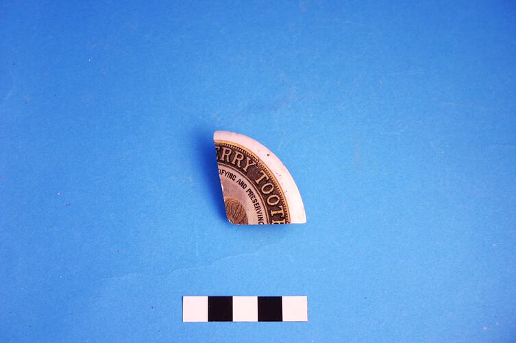 Pot - Cosmetic, Toothpaste, Ceramic, circa 1840-circa mid-20th century