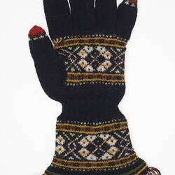 Glove - Aime Metsar, Estonian, Jarva-Jaani Region, Knitted, 1991