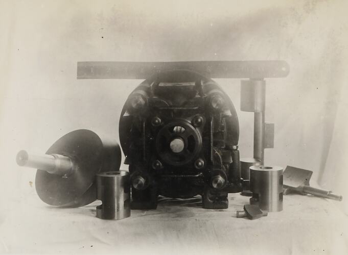 Photograph - Crankless Engines (Australia) Pty Ltd, Air Compressor, Fitzroy, Victoria, 1921