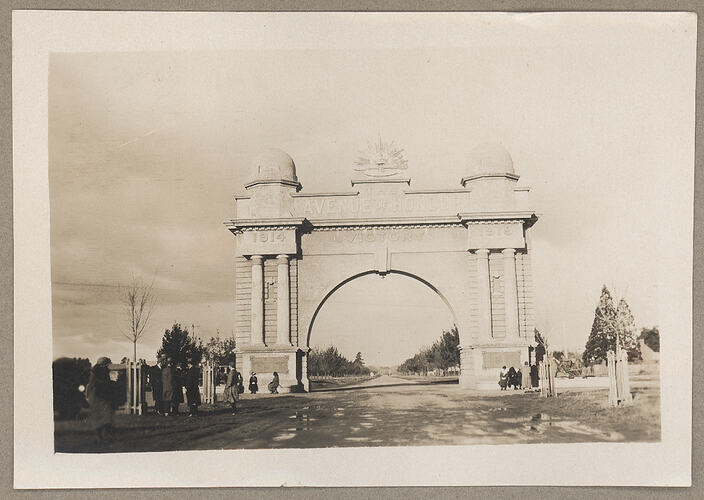 Monochrome photograph of an Avenue of Honour.