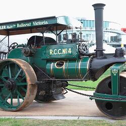 Restored Cowley Steam Road Roller on Arena, Scienceworks, 2007