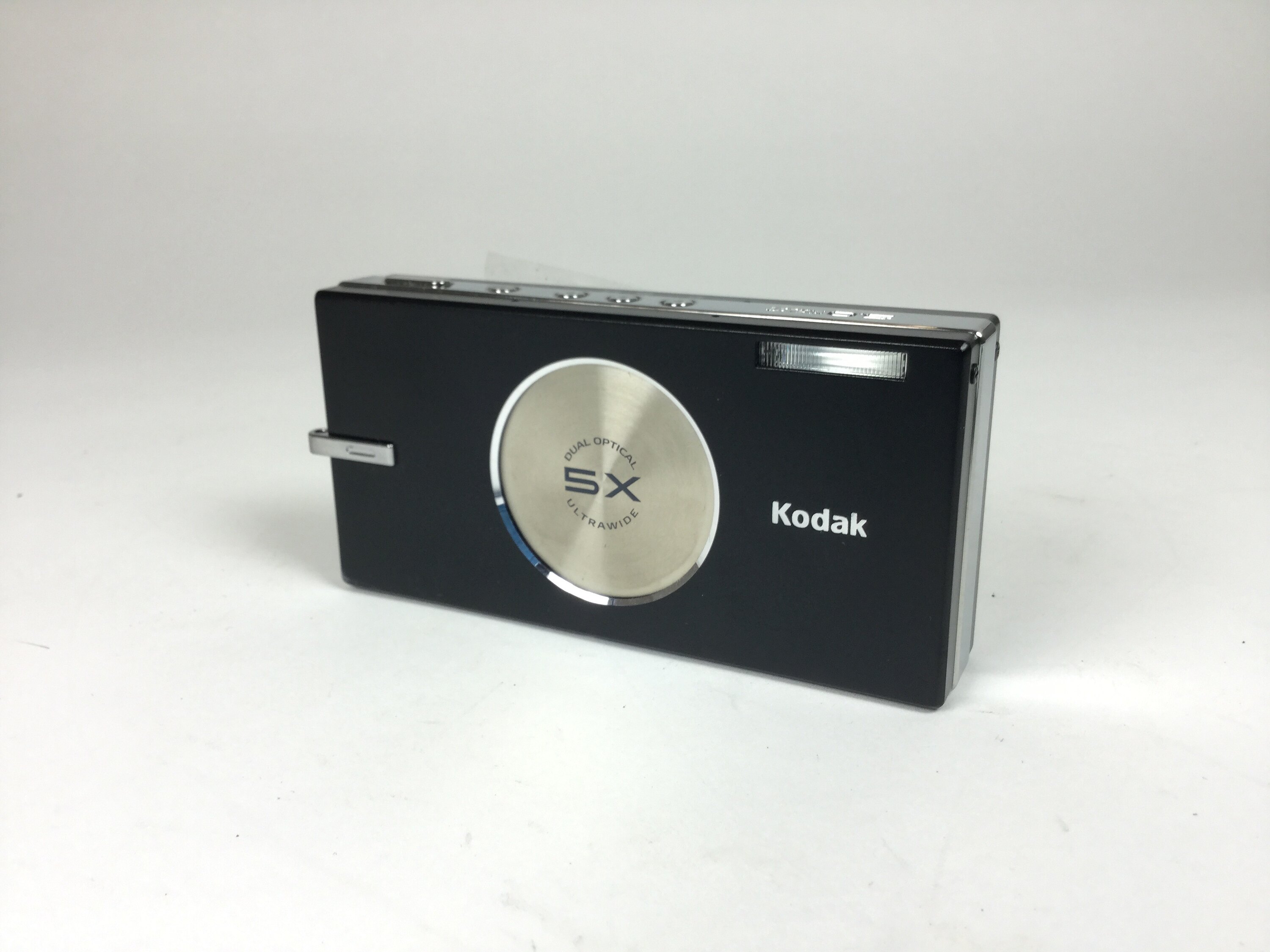 Camera - Eastman Kodak Company, Digital 'Kodak Easyshare V570