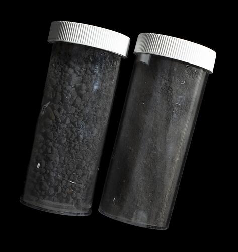 Karoonda Meteorite fragments. [E 12833]