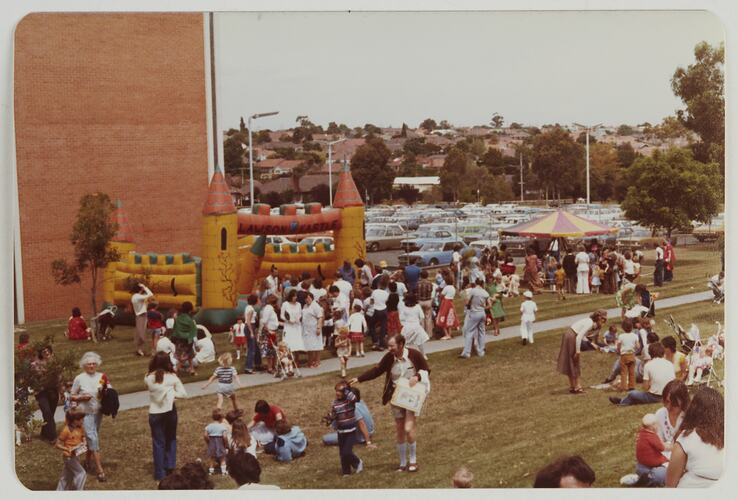 Photograph - Kodak Australasia Pty Ltd, Crowd & Carnival Rides, Christmas Party, Coburg, Dec 1979