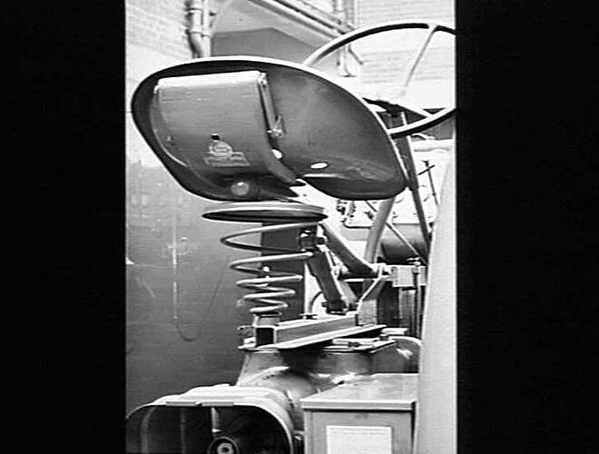 55K TRACTOR SECTIONS: SEPTEMBER 1952