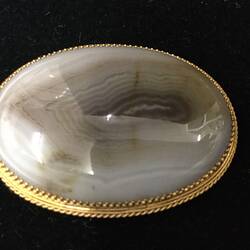 Brooch - Agate & Gold, Australia, circa 1880