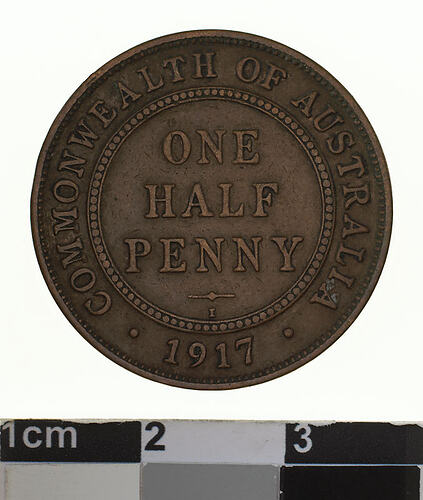 Coin - Halfpenny, Australia, 1917, photographed by Museums Victoria