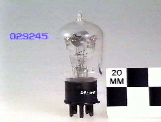 Electronic Valve - Siemens & Halske, Tetrode, Type C, c1925