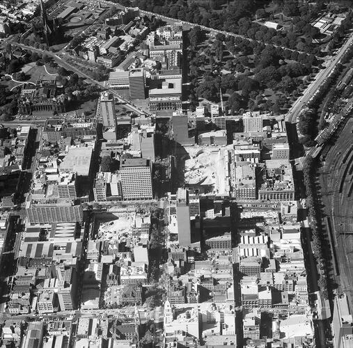 Monochrome aerial photograph of Melbourne.