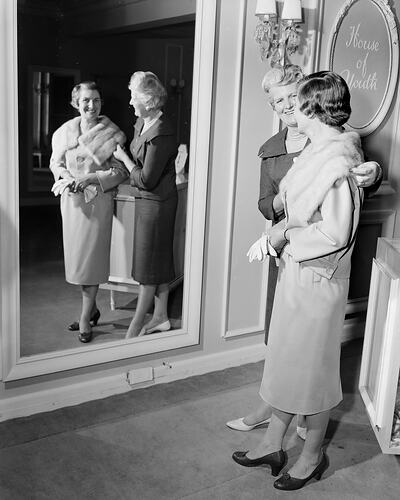 Two Women Looking into a Mirror, Melbourne, 12 Feb 1960